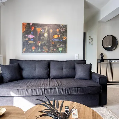 V P Luxury * 트리칼라